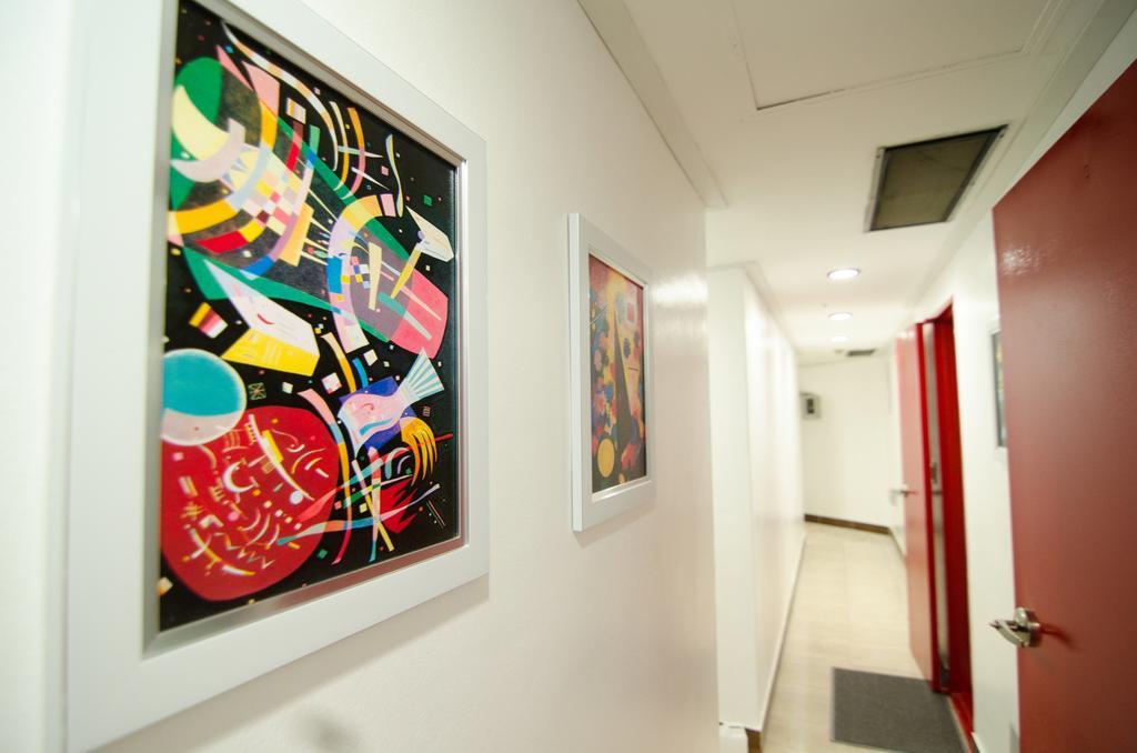 Kimchee Sinchon Guesthouse Seoul Exterior photo