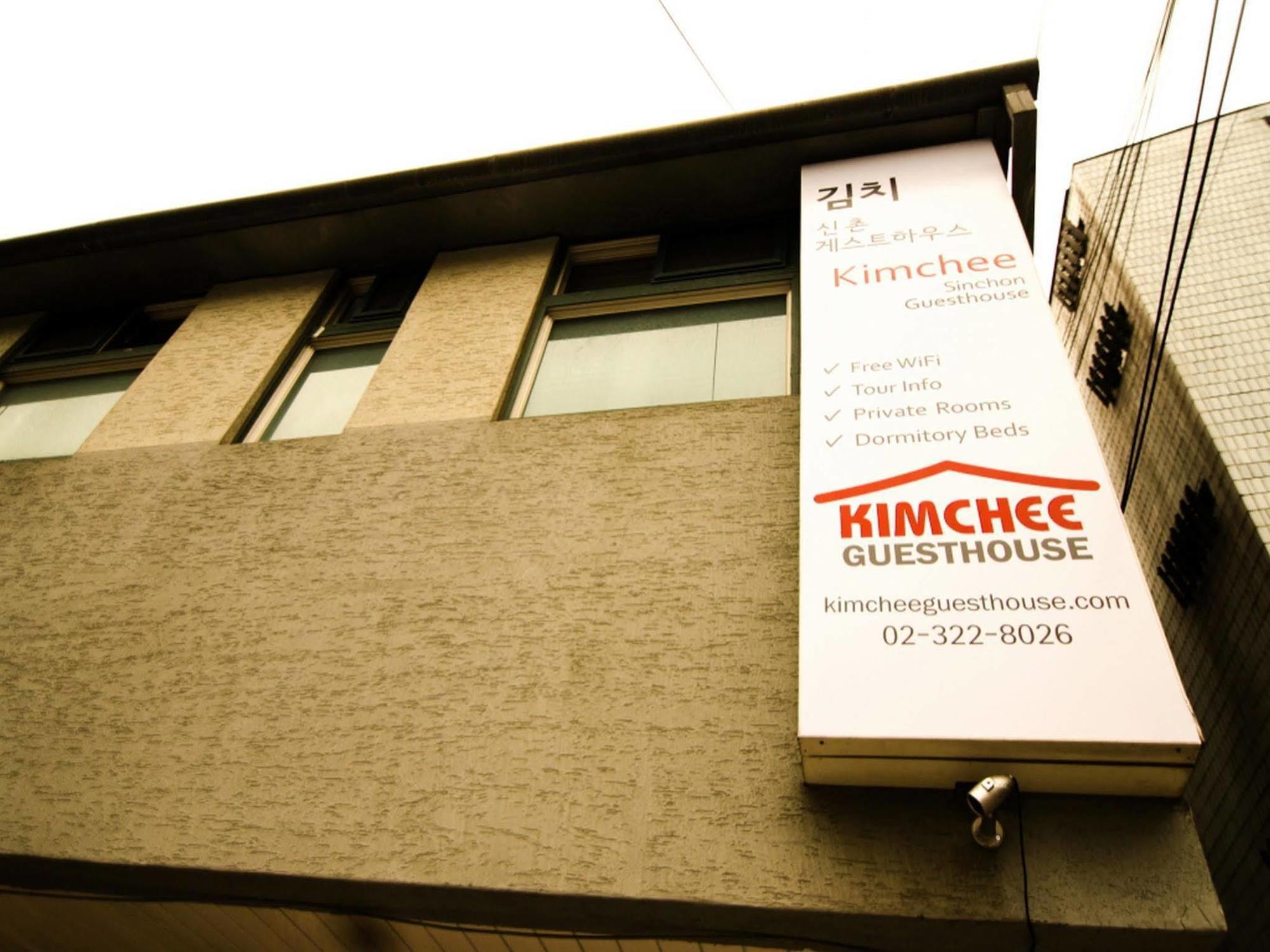 Kimchee Sinchon Guesthouse Seoul Exterior photo